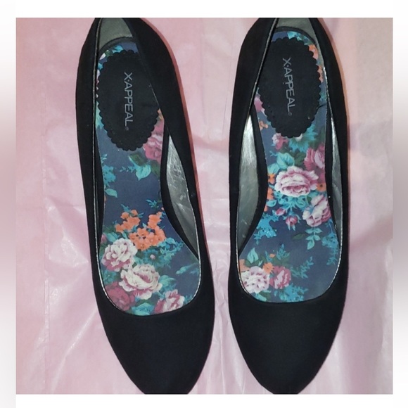 XAPPEAL Sadie Black Pump Heels Women’s Faux
Suede Size US 7.5 Career - Picture 3 of 8